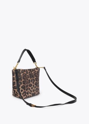  maron/negro