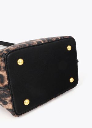  maron/negro