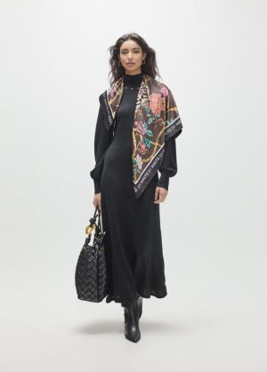 Foulard M imprimé floral 90×90 Negro-Naranja