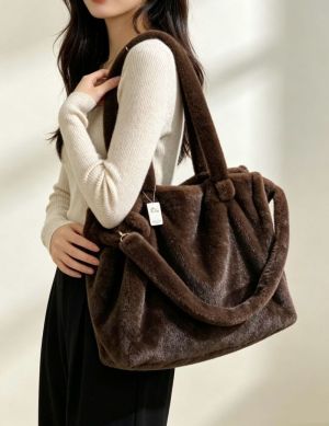 grand cabas en fausse fourrure choco CHINE